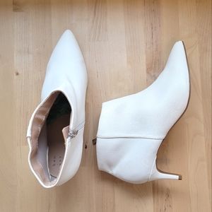 A New Day White Faux Leather Ankle Booties Size 10